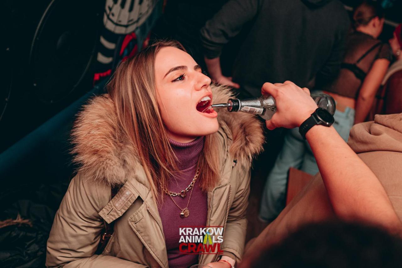 Let'S Rock Party Hostel! Age Limit From 18 Until 40! Krakow Ngoại thất bức ảnh
